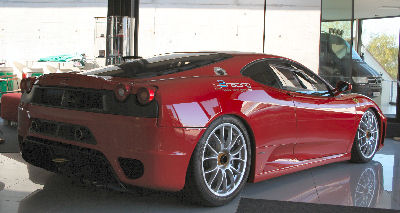 Sprinter mit Ferrari